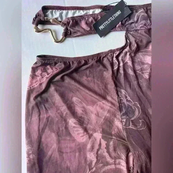PrettyLittleThings Women’s Floral Slinky Cut Out Wide Leg Pants Size 8‎ - Picture 5 of 9